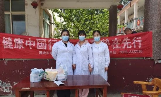 医院加强急救演练打造应急队伍,护理技能团队急救