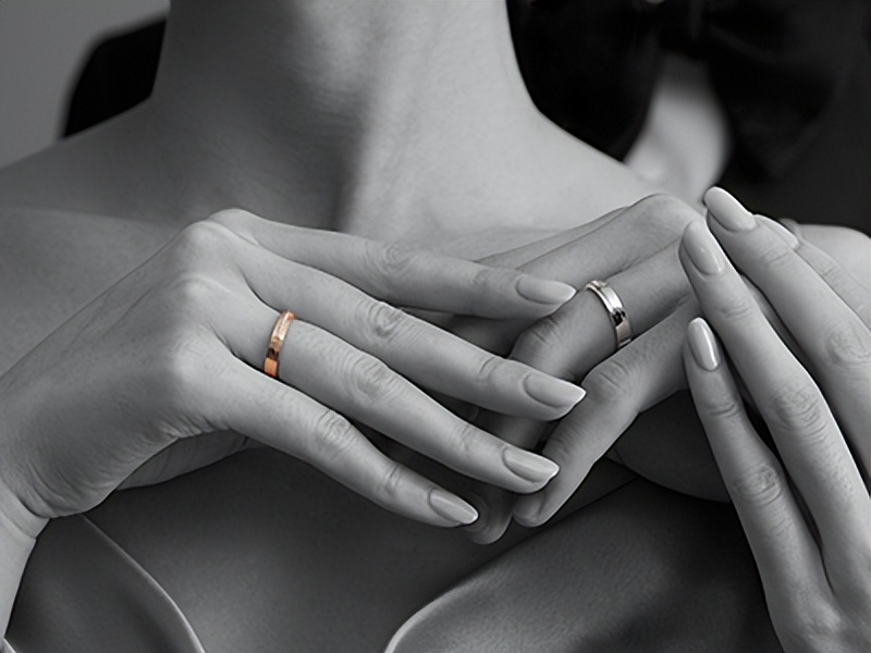 怎么求婚浪漫简单又好看,怎么求婚最简单又好玩