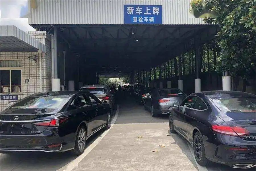 购置税减半到明年几月份结束,红旗购置税减半倒计时双十二