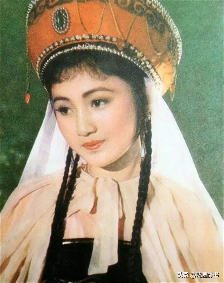 长得貌美如花演技不温不火女星,女明星惊艳时光的盛世美颜