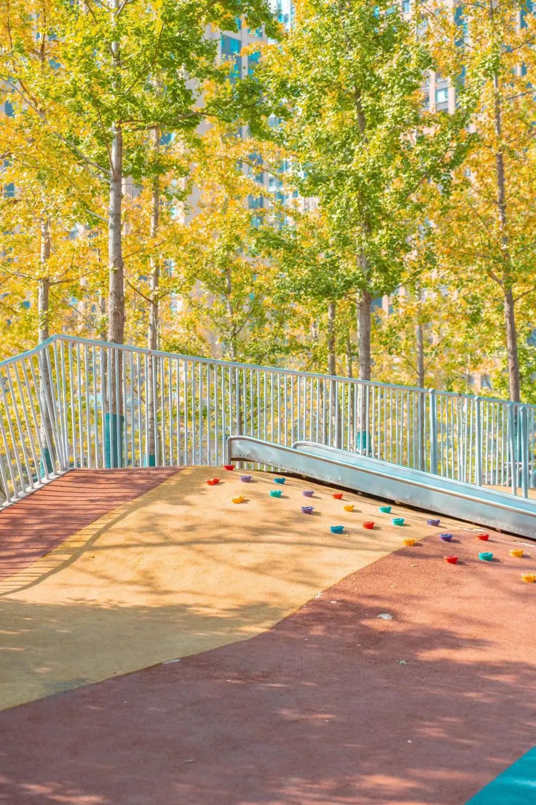 在尘世间的相遇,在城市的每一个角落不期而遇