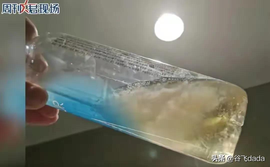 太倒胃口了！到底是沐浴露还是精液？