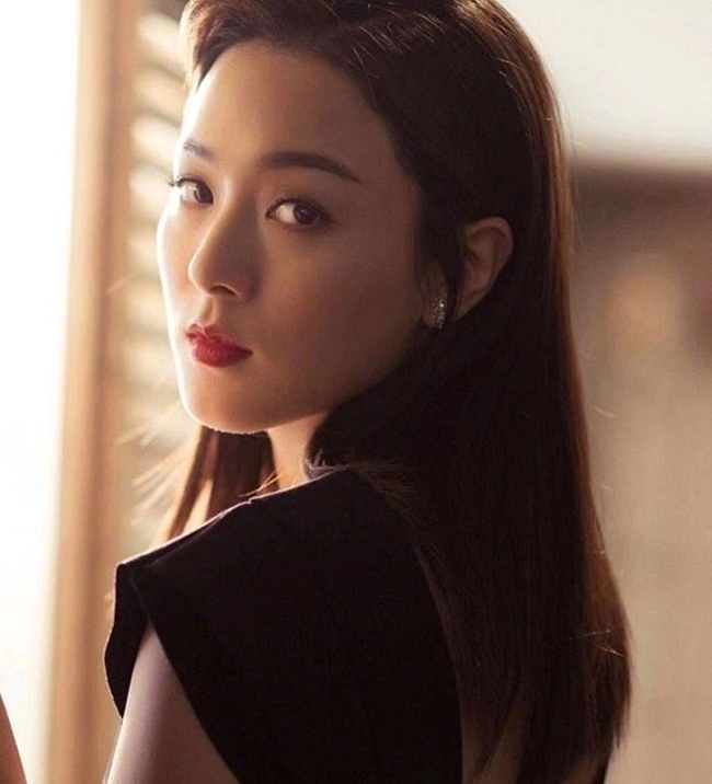 她是tvb玉女出道10年零绯闻,她是tvb的当家花旦