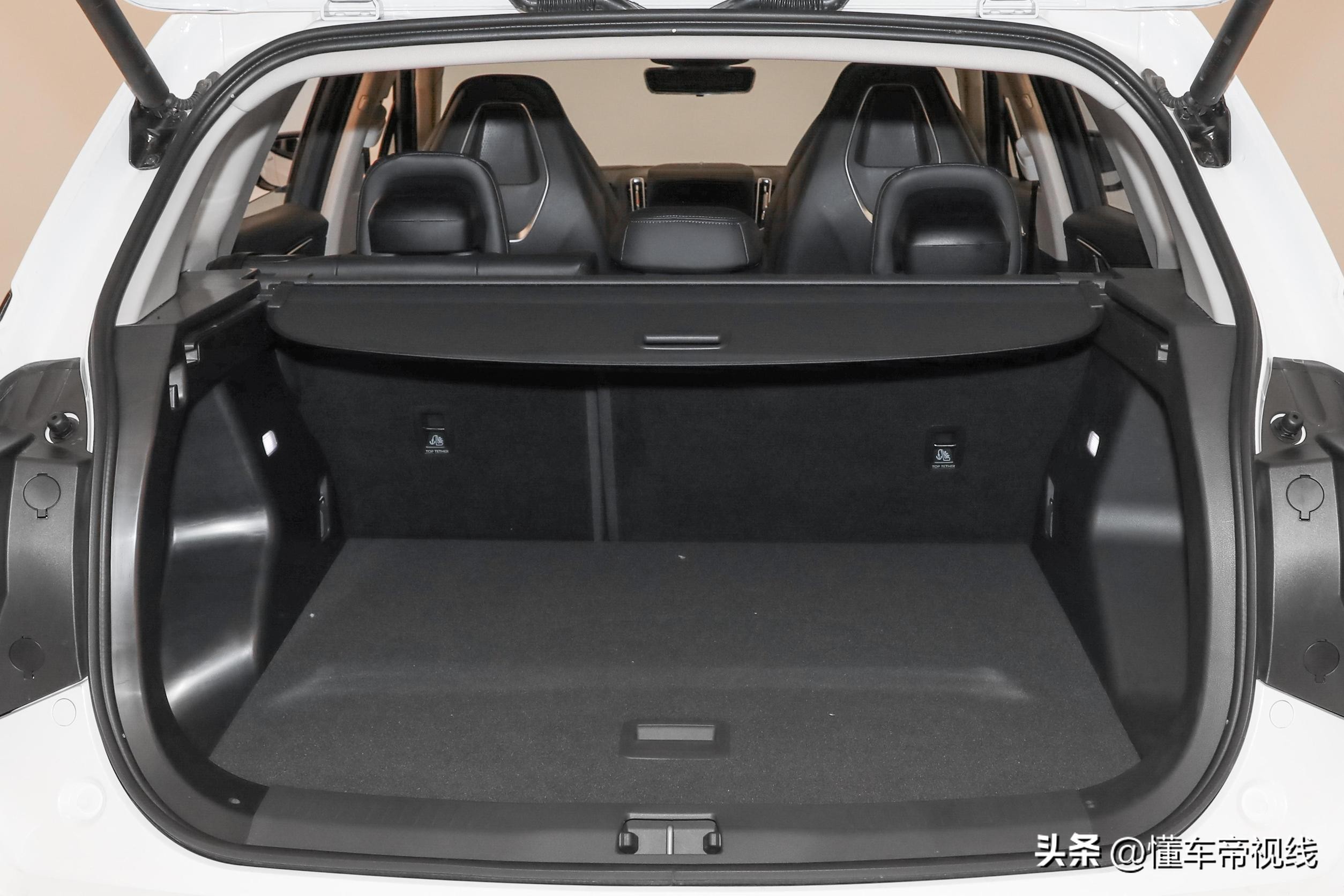 新款红旗hs3即将上市,红旗hs3有几种颜色外观