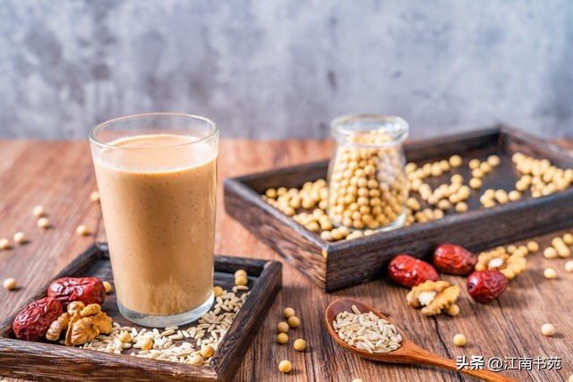 百岁老人长寿养生秘诀公开方法,清华百岁老教授养生秘诀