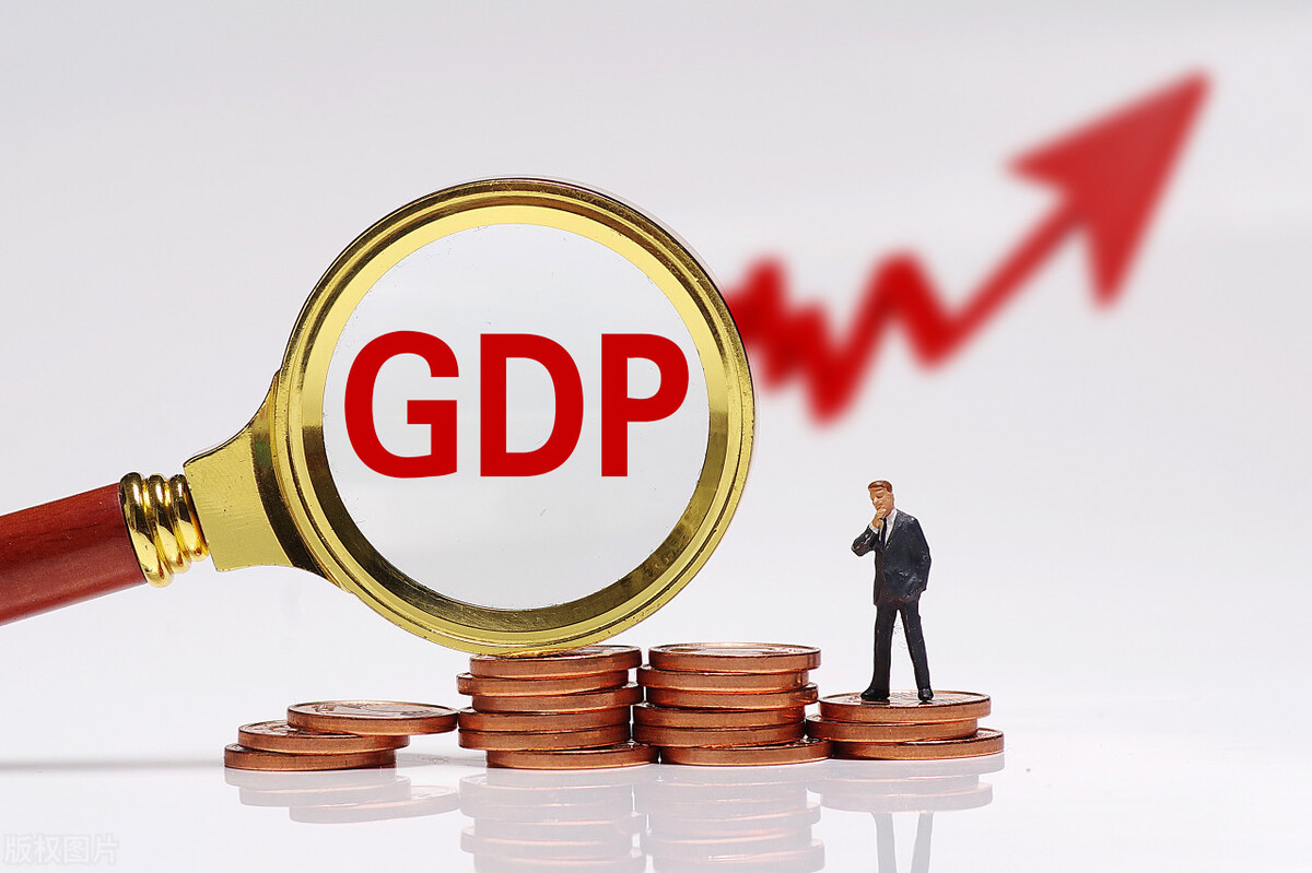 横跳狂魔波兰，跟俄德是深仇大恨，在北约和欧盟也是不安定因素