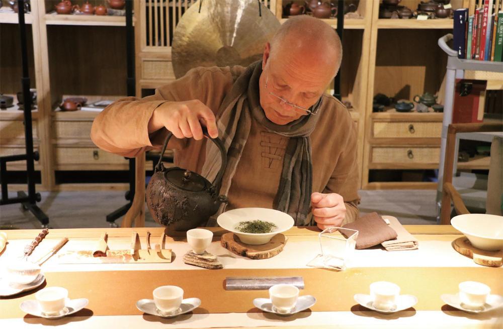 这个德国老茶人为什么会走进央视镜头？