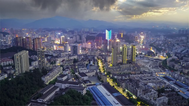 湖北各地级市的城区面积排行,湖北省行政区域划分历史明细