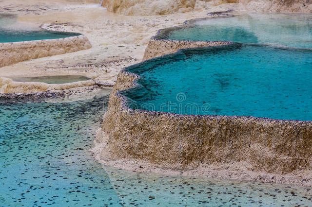 四川黄龙风景区旅游攻略图,南京到成都黄龙旅游攻略