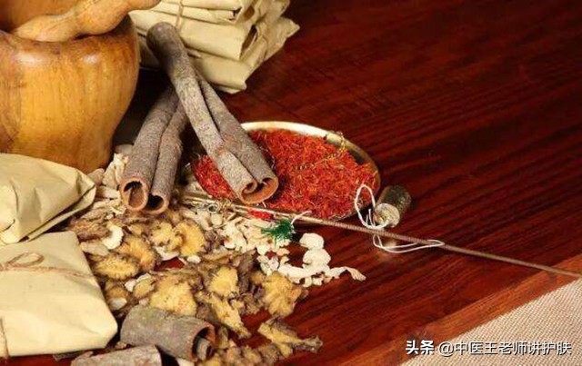 脸上长斑血瘀最快方法调理,祛斑中药水点斑