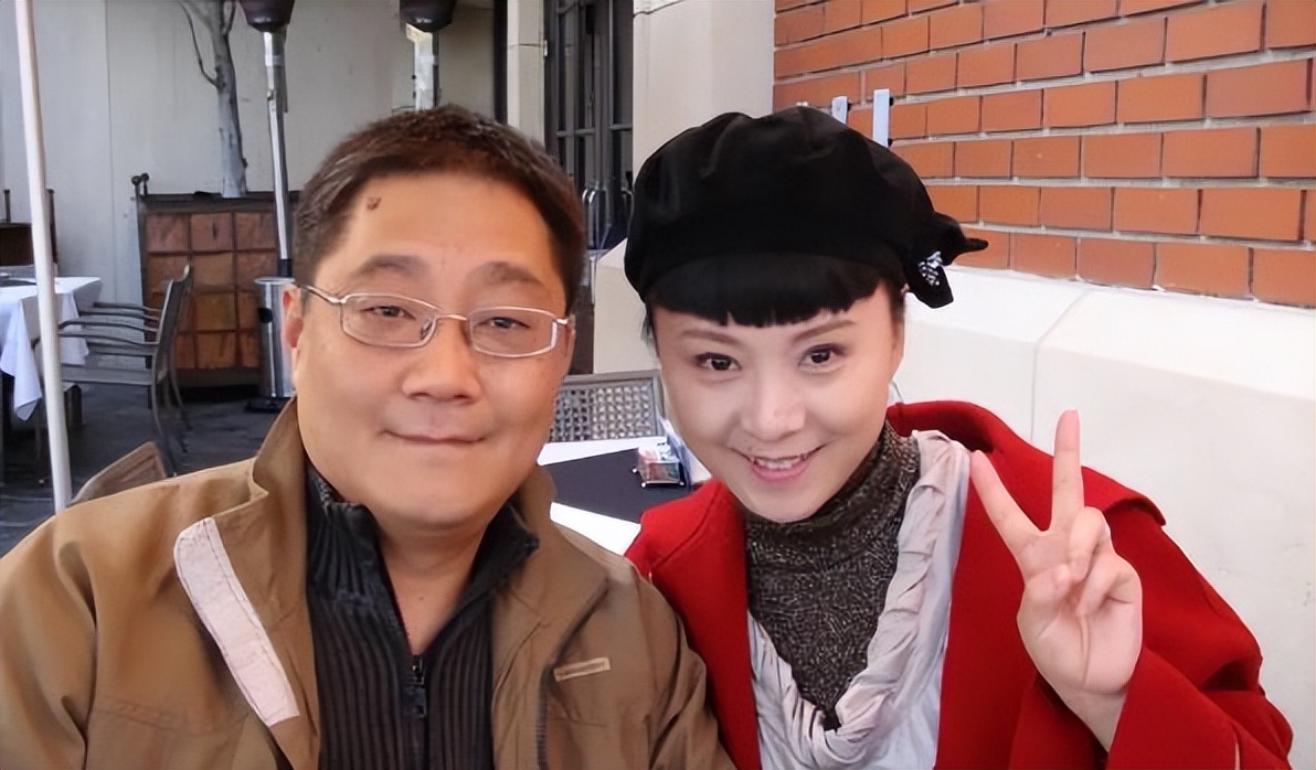 她曾是大明星，丈夫诈骗5700万，她替夫还债9年，卖房救夫