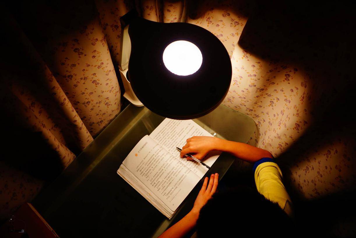 儿童学习护眼灯爱德华,预防孩子近视用2盏台灯