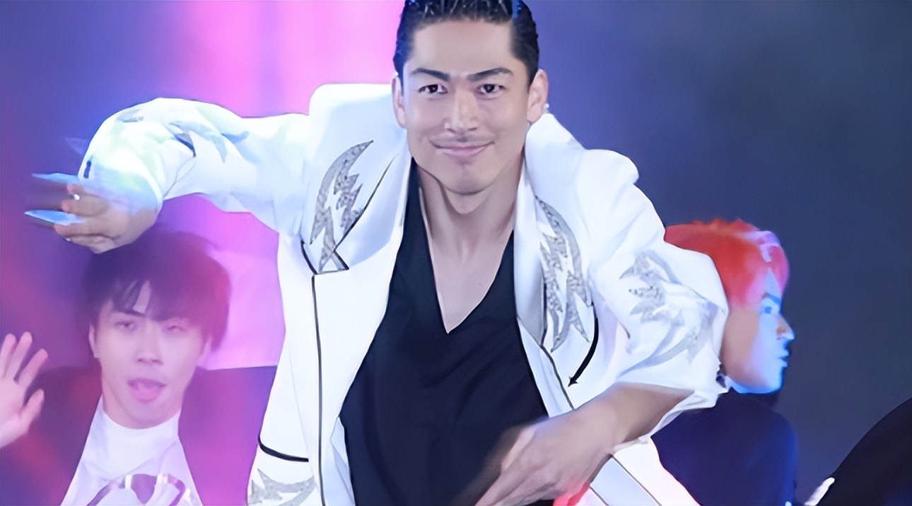 林志玲被家暴到假体掉落是真的吗,林志玲被家暴到假体掉落