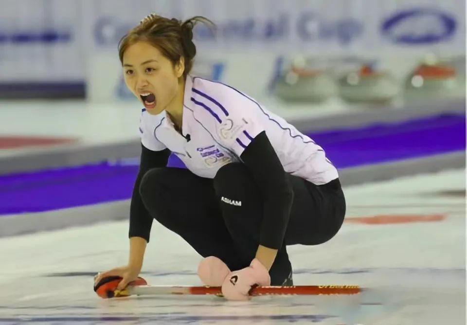 她的美貌比什么都重要,她的美貌胜过无数女明星