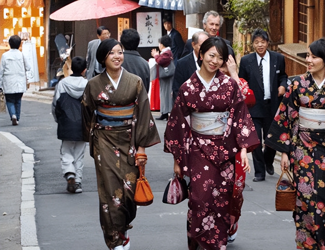 不欢迎中国人的7个国家，不待见写在脸上，中国游客仍蜂拥而至