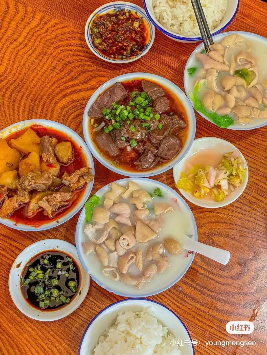 乐山30家苍蝇馆子，我不允许你还没吃过！