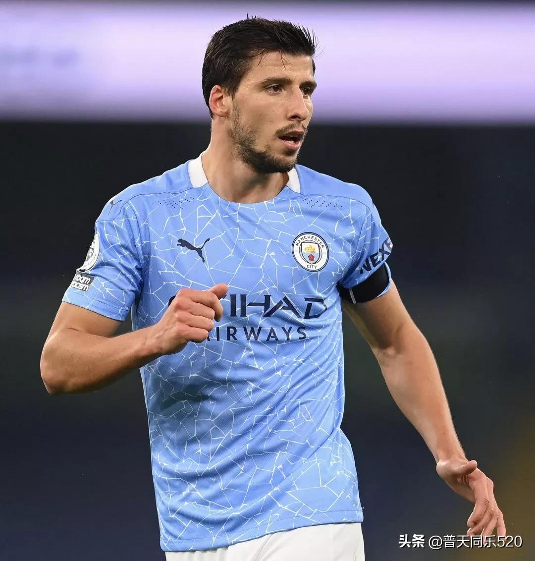 盘点世界足坛最新身价top10,现役世界前十中卫身价