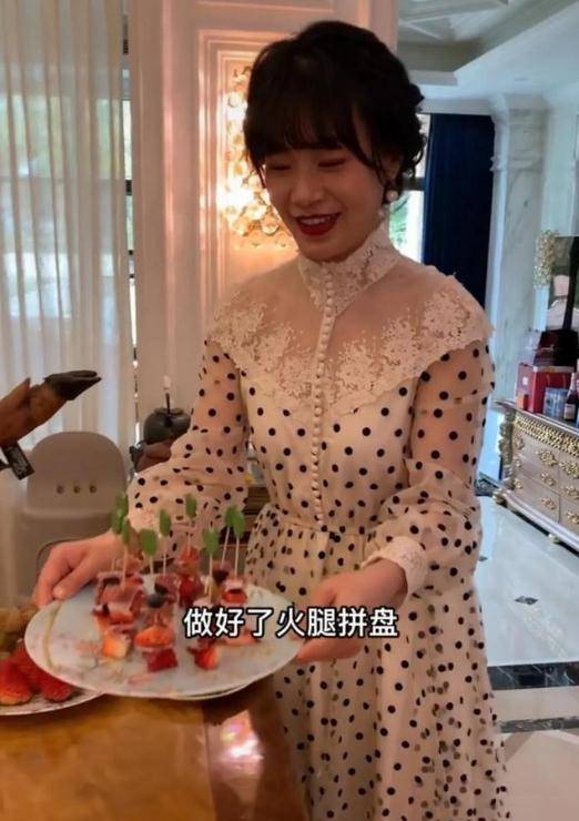 cici888跟赌王三太什么关系,cici是赌王三太陈婉珍的护士吗