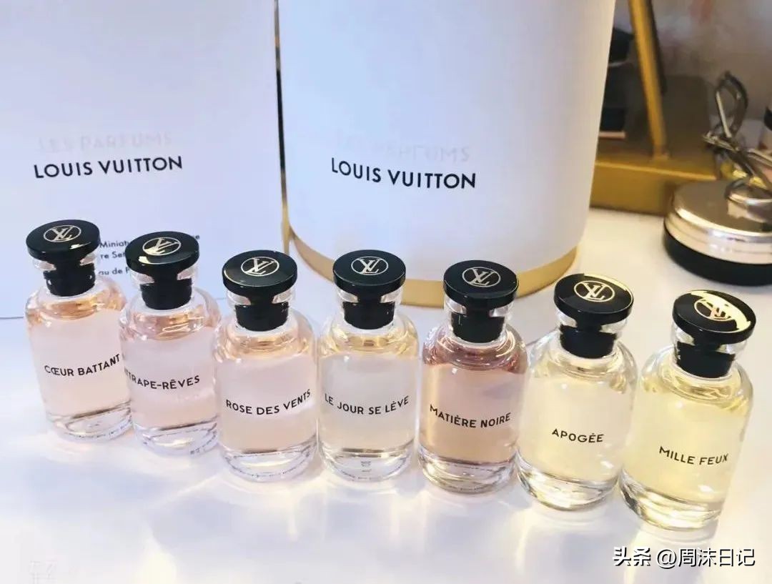 lv历年限定系列,lv这个衣服怎么样