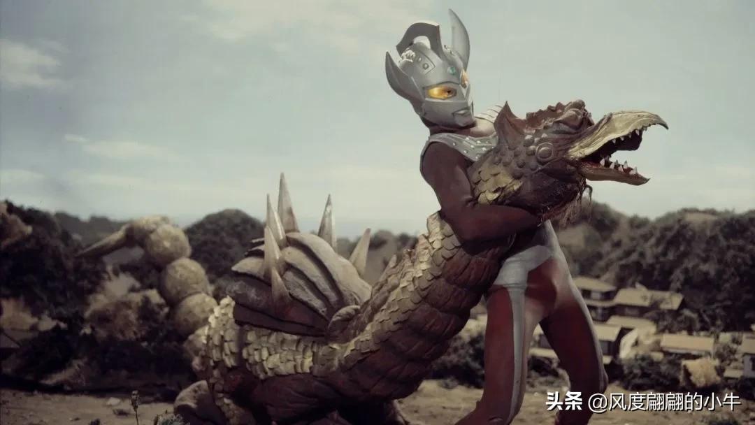 泰罗奥特曼tv版片段,泰罗奥特曼剧场版奥特物语