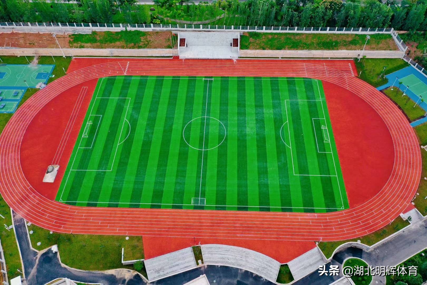 足球场草皮报价,辽宁足球场草坪报价