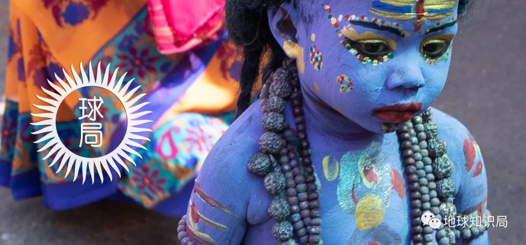 印度的宗教迷信有多严重,印度的迷惑行为