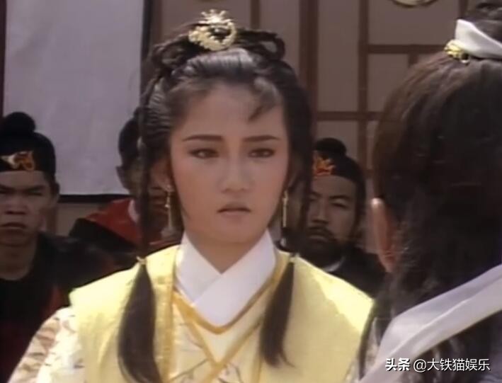 杨不悔黎姿,八版杨不悔