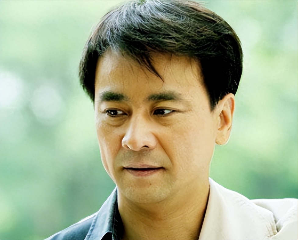 罗刚郝蕾近期视频,罗刚郝蕾全家