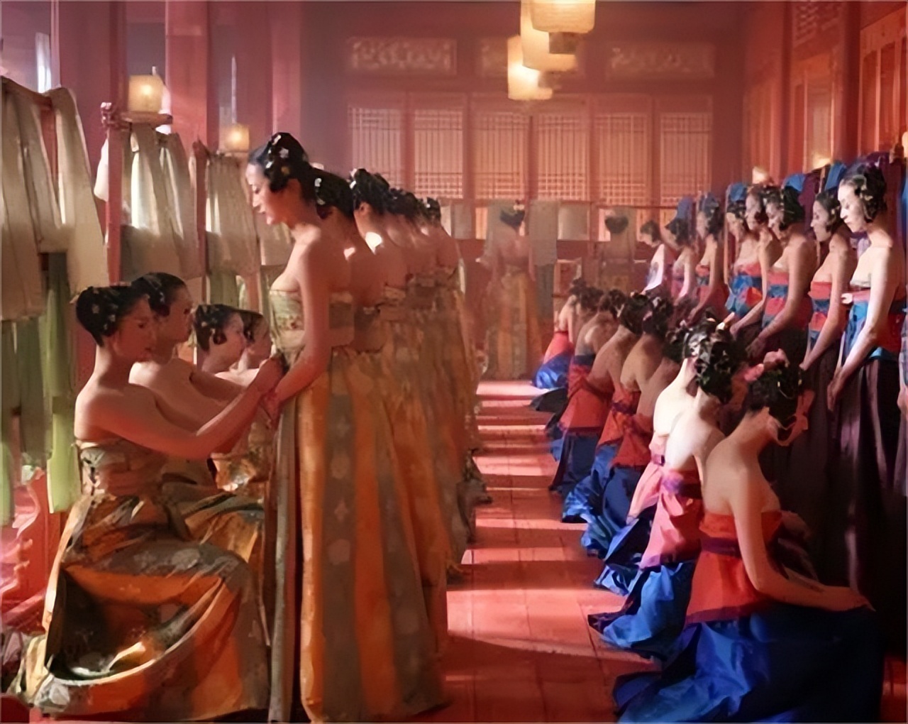 唐朝后期的宫女终生不能出宫吗,唐朝古代宫女是什么时候进宫的