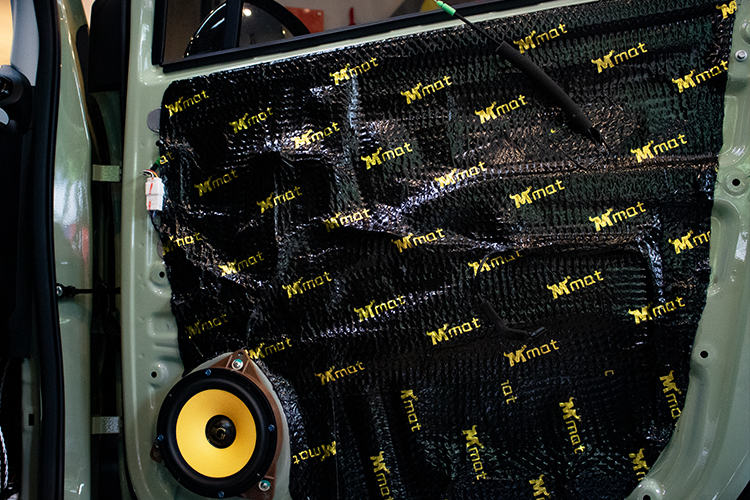 零跑t03原车音响效果怎么样,新能源零跑t03内饰视频