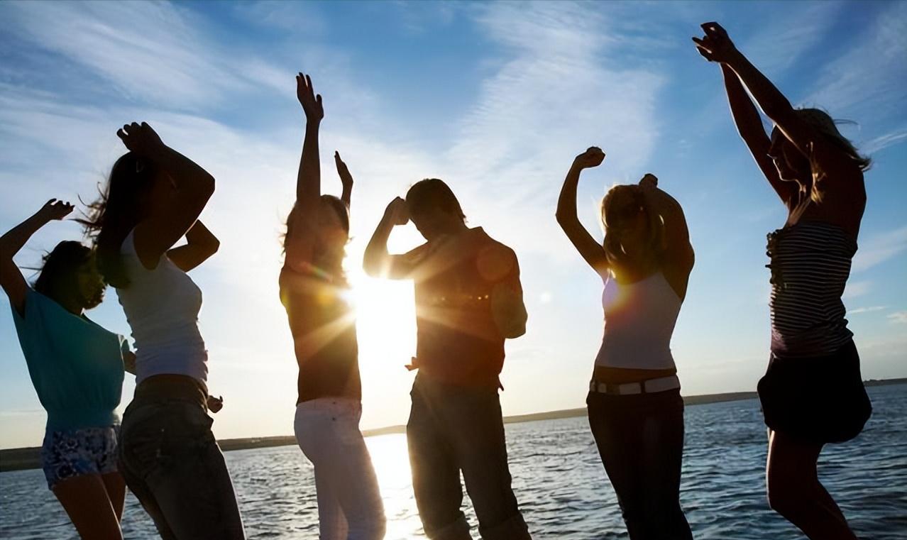 三亚老年公寓骗局揭秘,三亚养老公寓曝光