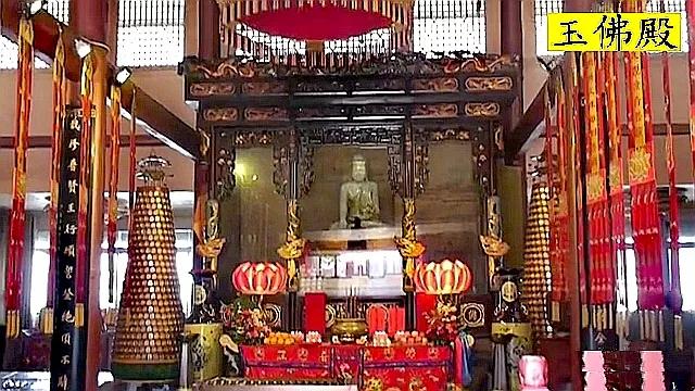 峨眉山金顶华藏寺完整讲解,峨眉山金顶华藏寺里面供奉谁