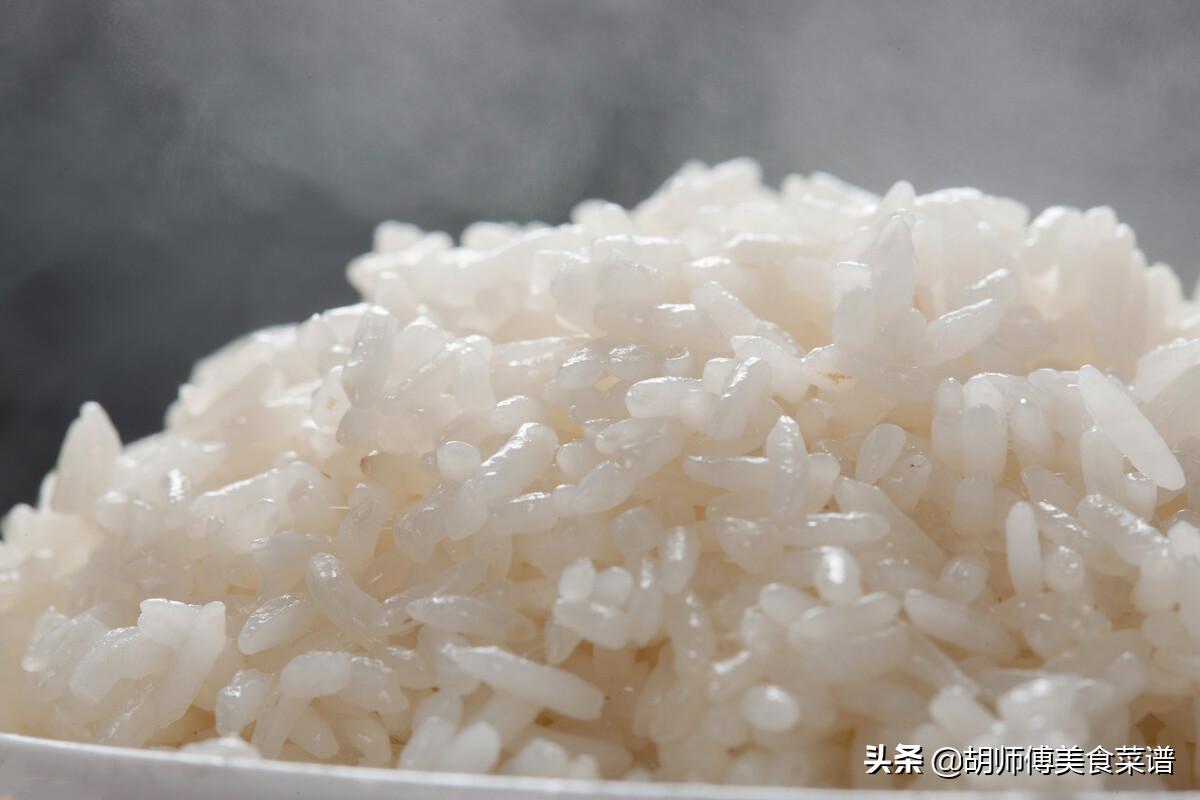 蒸米饭秘诀不用电饭锅,蒸米饭小窍门加开水