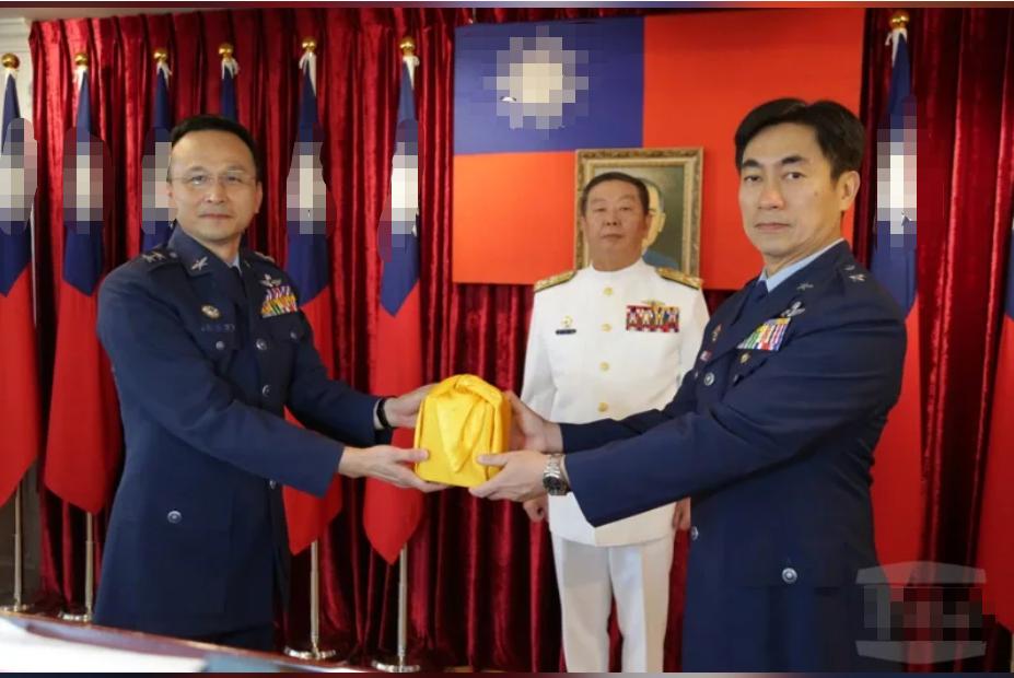 逃亡台湾后还能策反大陆少将？军统、中统现在很拉胯吗？