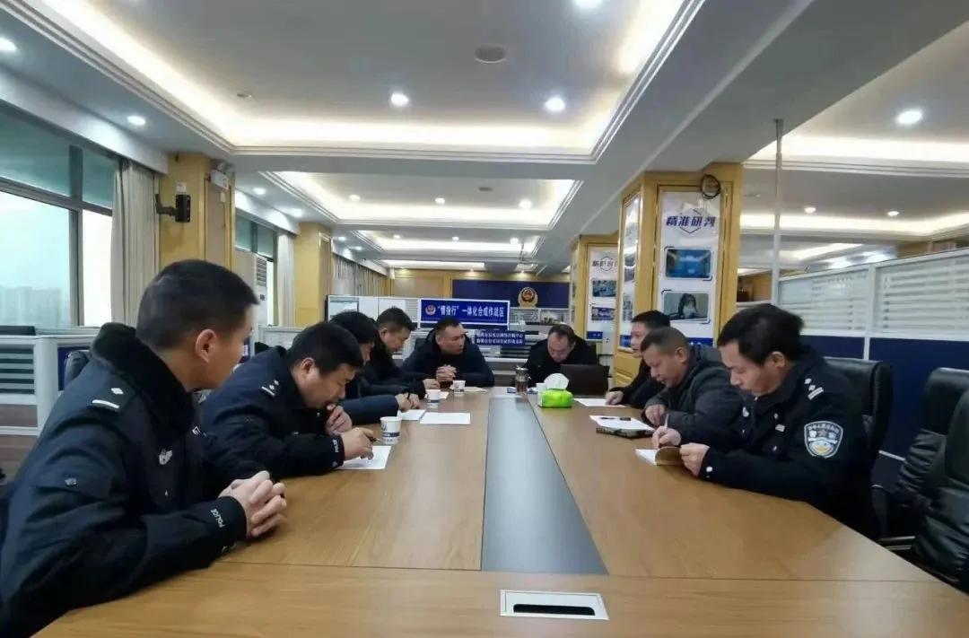 200人境外诈骗团伙被警方抓,诈骗团伙亏本200万