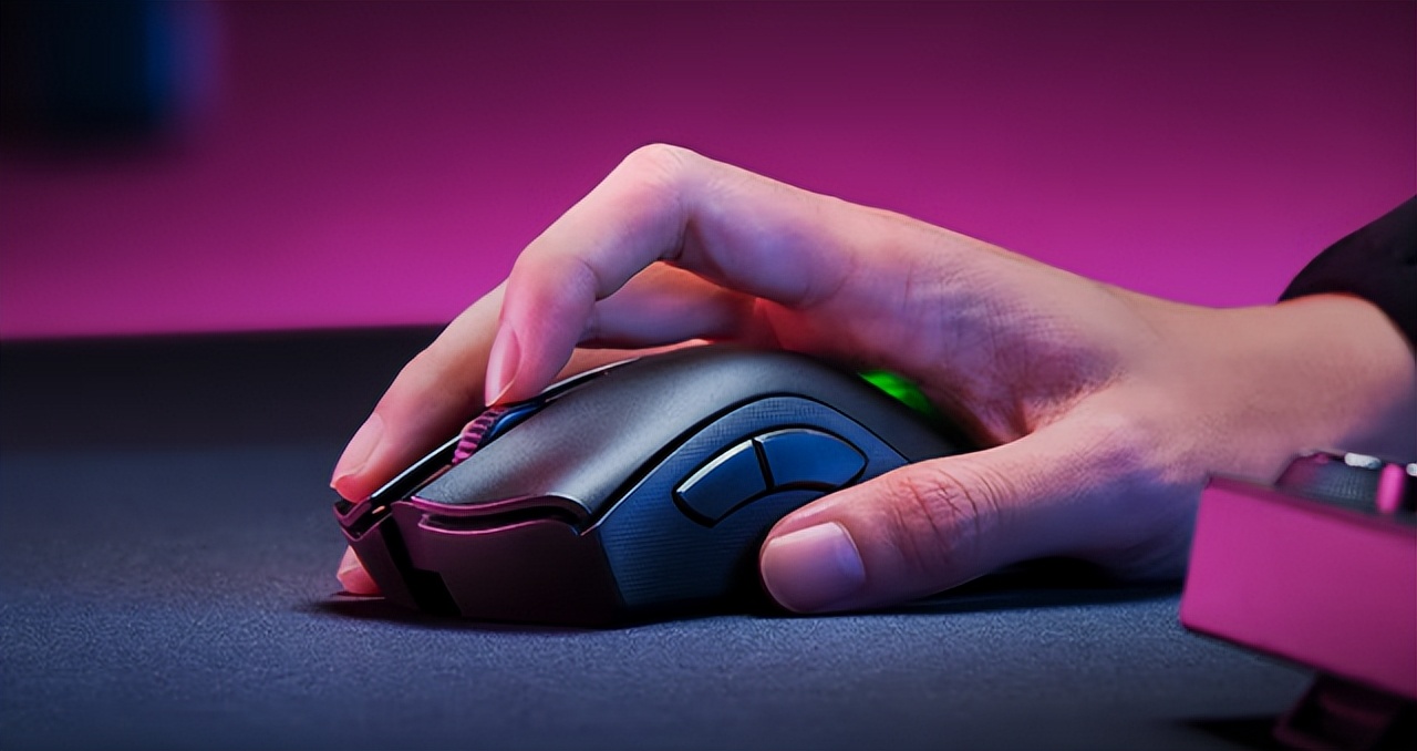 cf雷蛇鼠标和罗技鼠标哪个合适,罗技g102和雷蛇蝰蛇鼠标哪个耐用