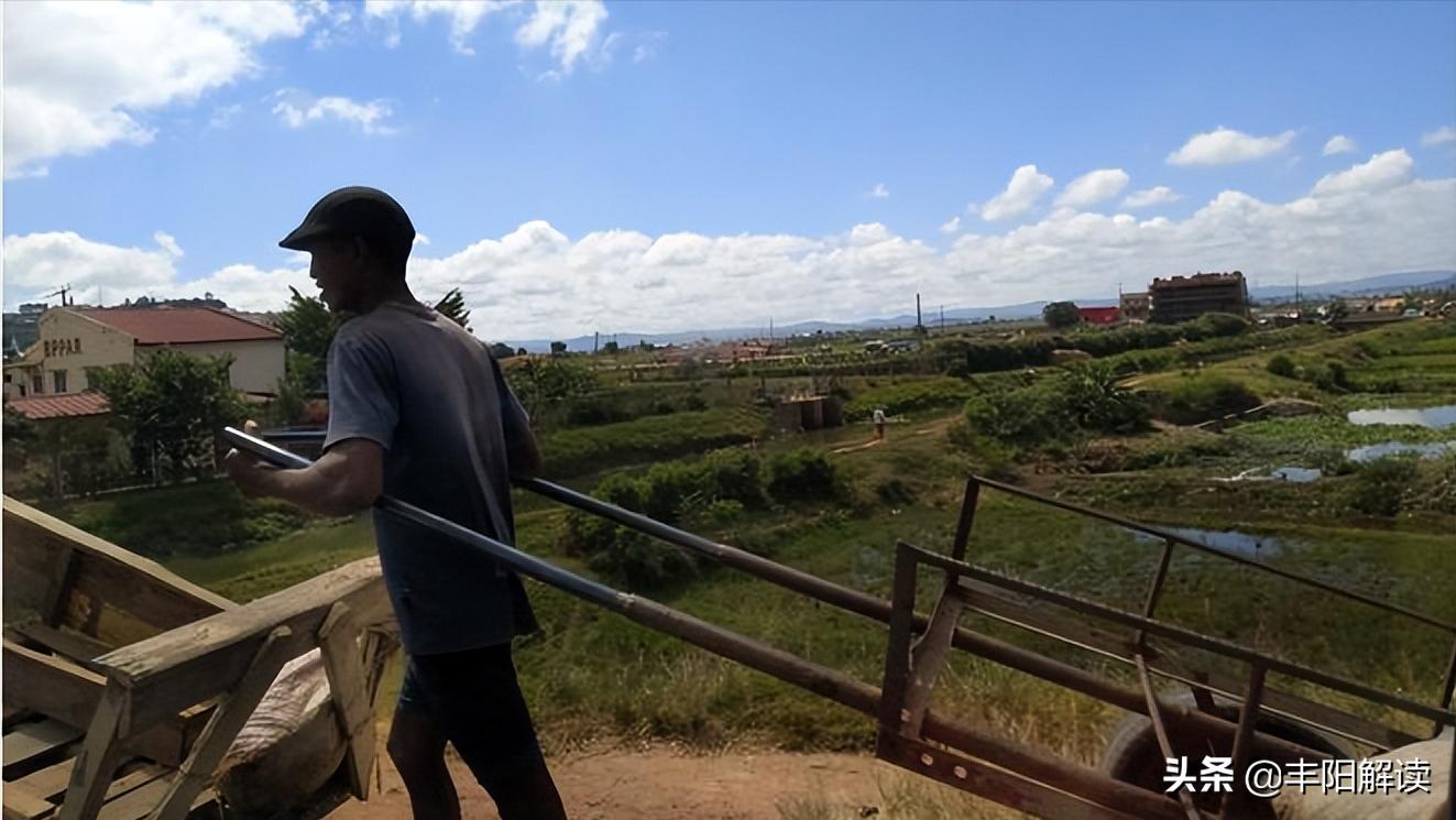 现在半挂有多难,现在的挂车挣不挣钱