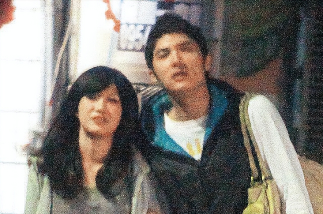 黄晓明锤上加锤，怒揭陈意涵“双面玉女”*局骗**，原来杨颖真没说谎