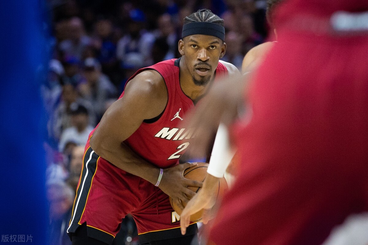 美媒盘点下赛季球员薪资前20名,美媒发布nba前十球星