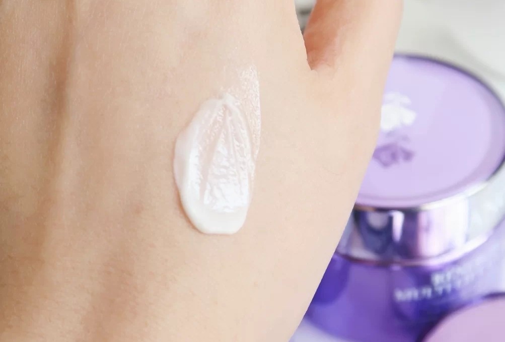 推荐几款好用的混合性皮肤的面霜,25岁后这几款面霜再贵也要拥有