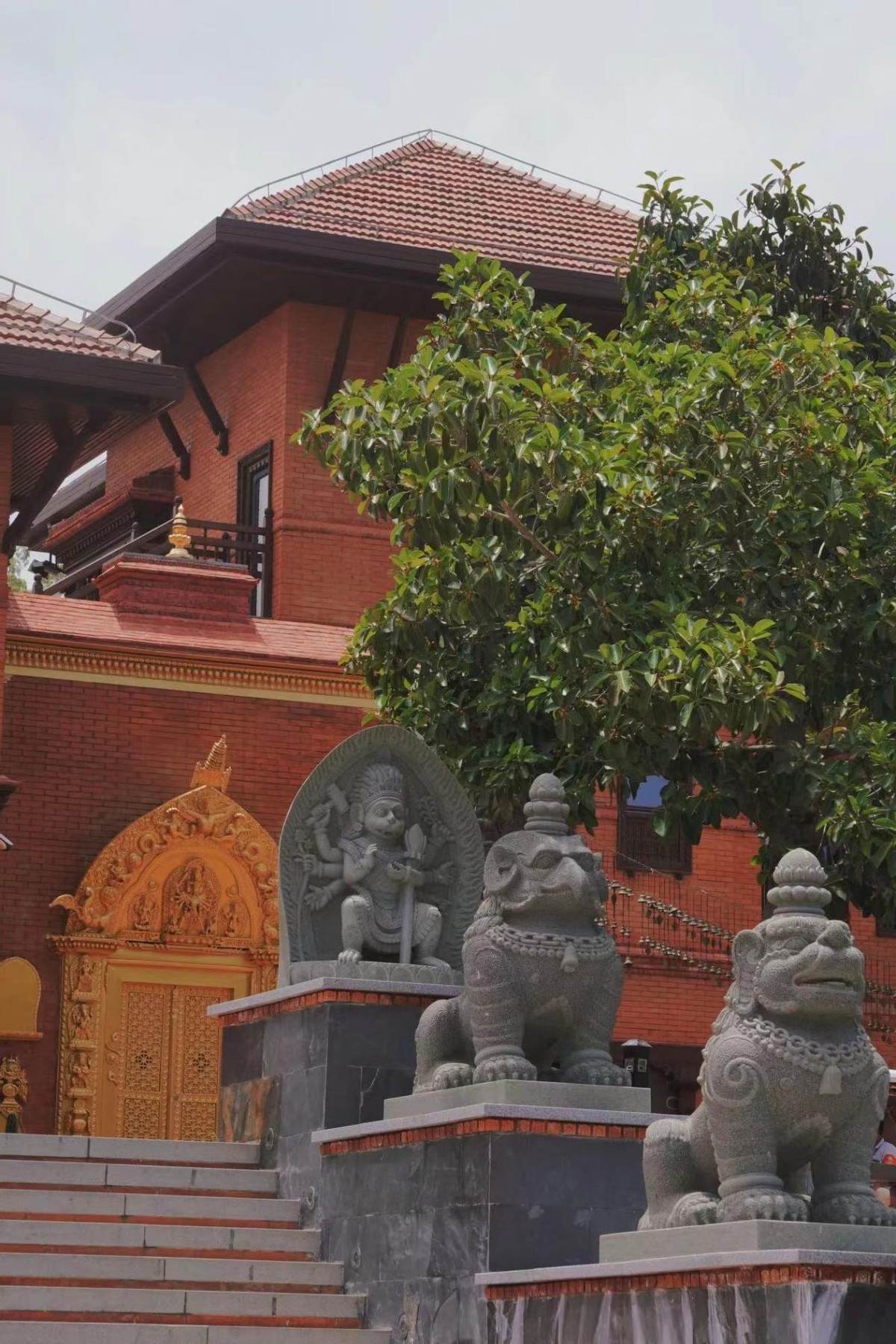 炎炎夏日，踏浪而来，赶赴一场和海南的约“惠”