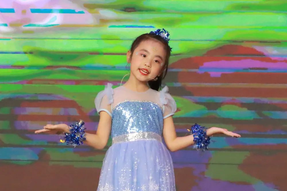 大同市大成双语学校初一18班,大同大成双语学校初一