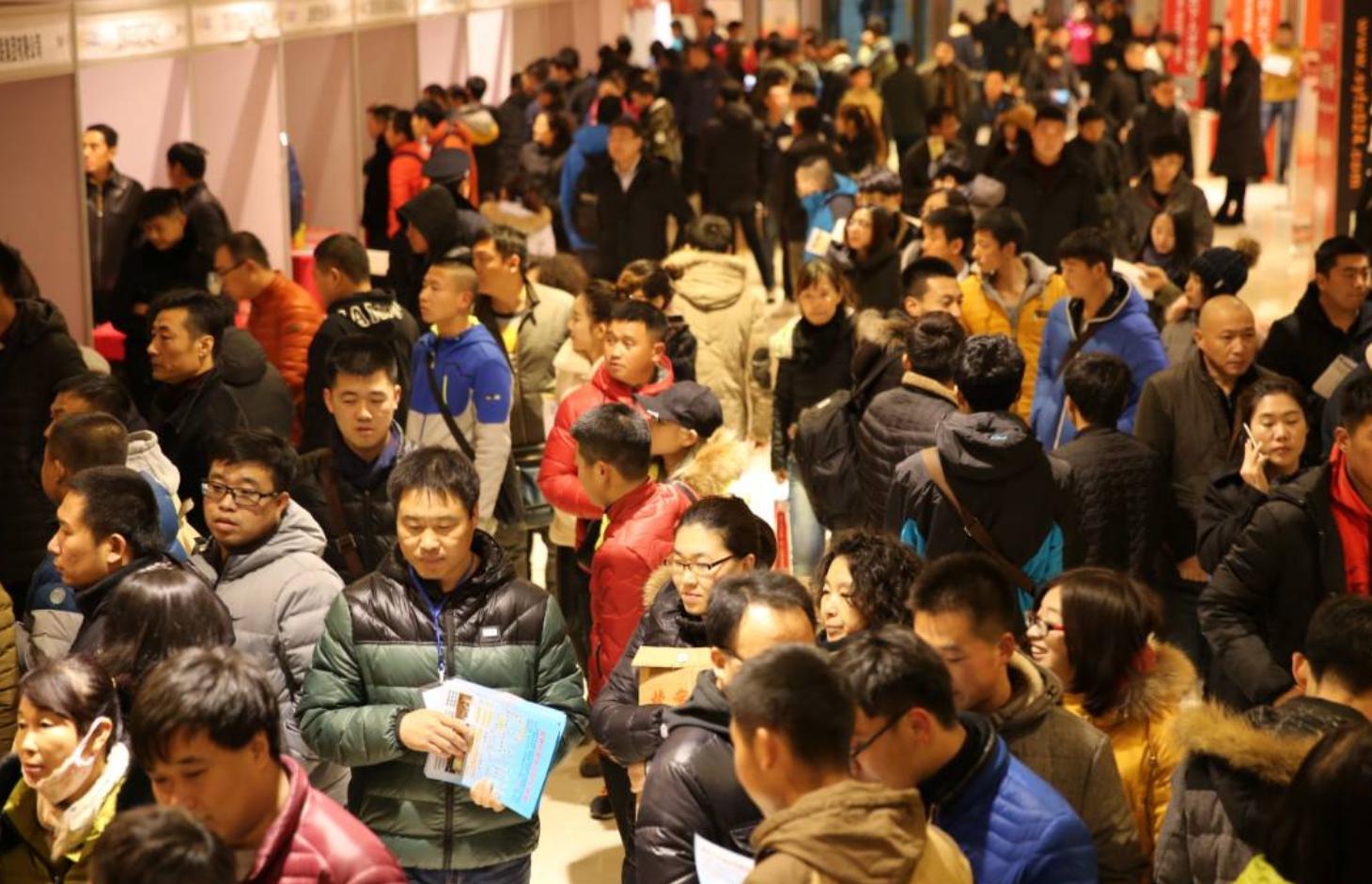 大学生的新出路，月薪12000起，不是老师胜似老师或成未来新趋势