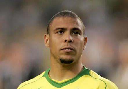 大罗与梅西谁更强,梅西技术好还是大罗好