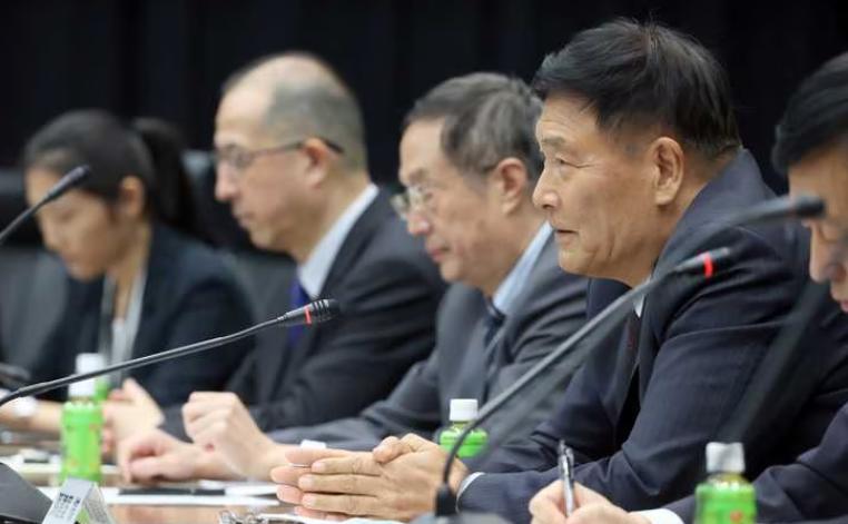 中方在琉球打法，痛击日本七寸，新加坡防长，给日本指出一条明路