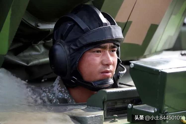 火炮打击目标声音,火炮射击声音