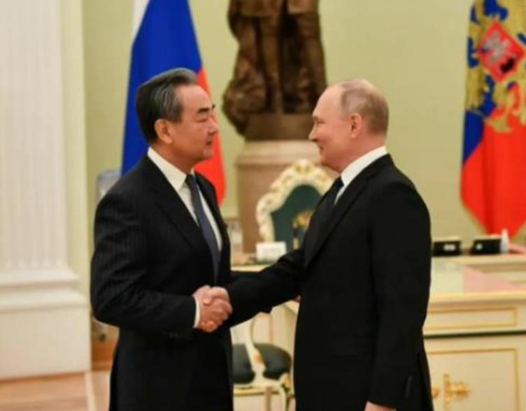 俄乌冲突深入专家分析,专家谈俄乌冲突最新进展