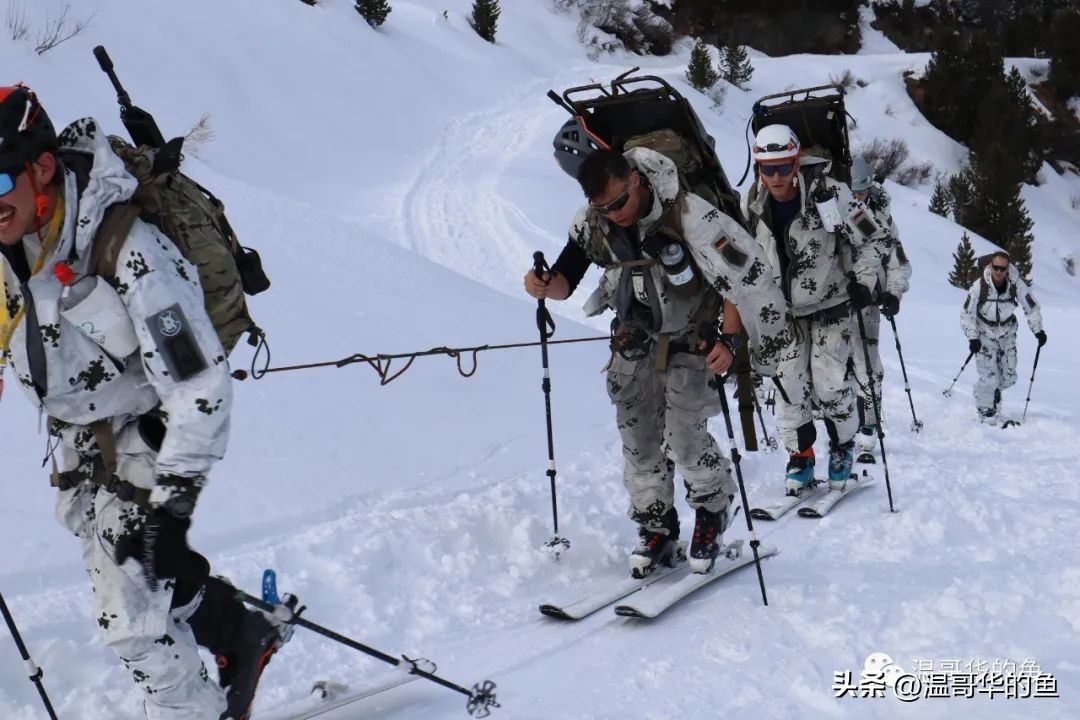 空军首次使用运20集中运送新学员,中国空军运20简介