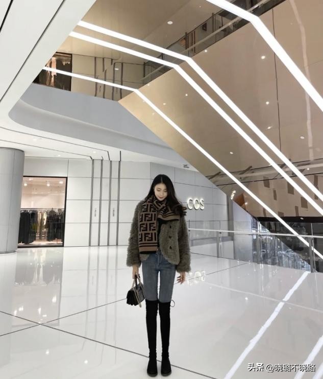 “过膝靴”买了却不会搭？教你3种搭配套路，既显高显瘦还洋气