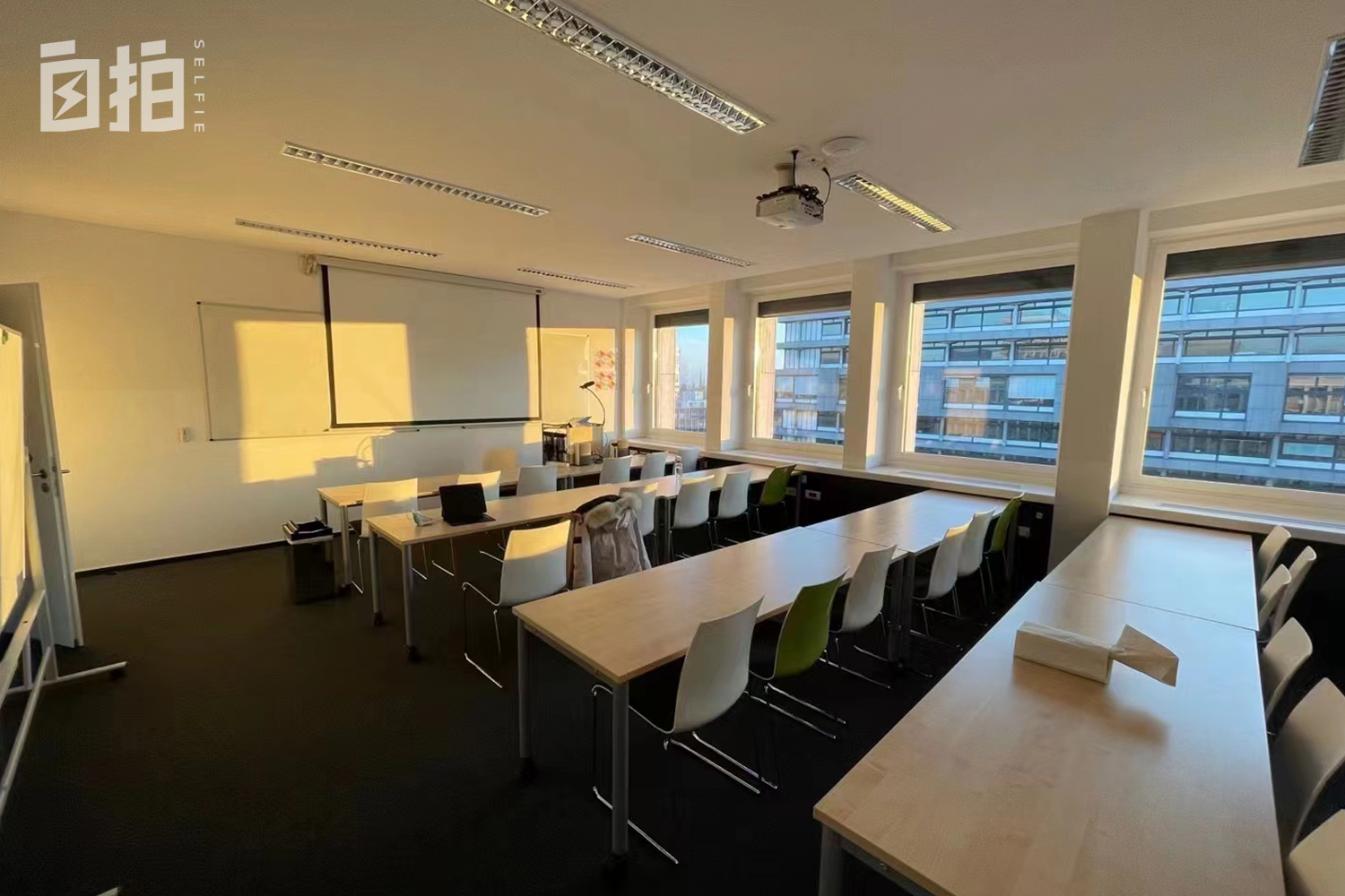 我从几岁开始踢足球,多少岁可以踢足球职业联赛